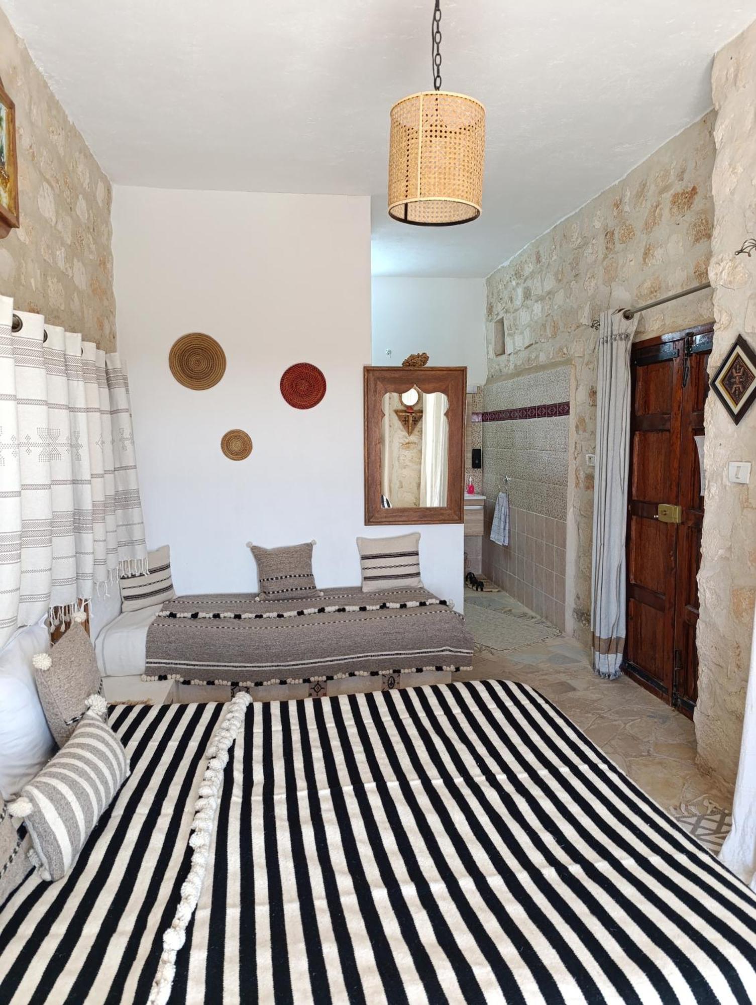 Dar Ayed Tamezret Hotel Tamazrat Exterior photo